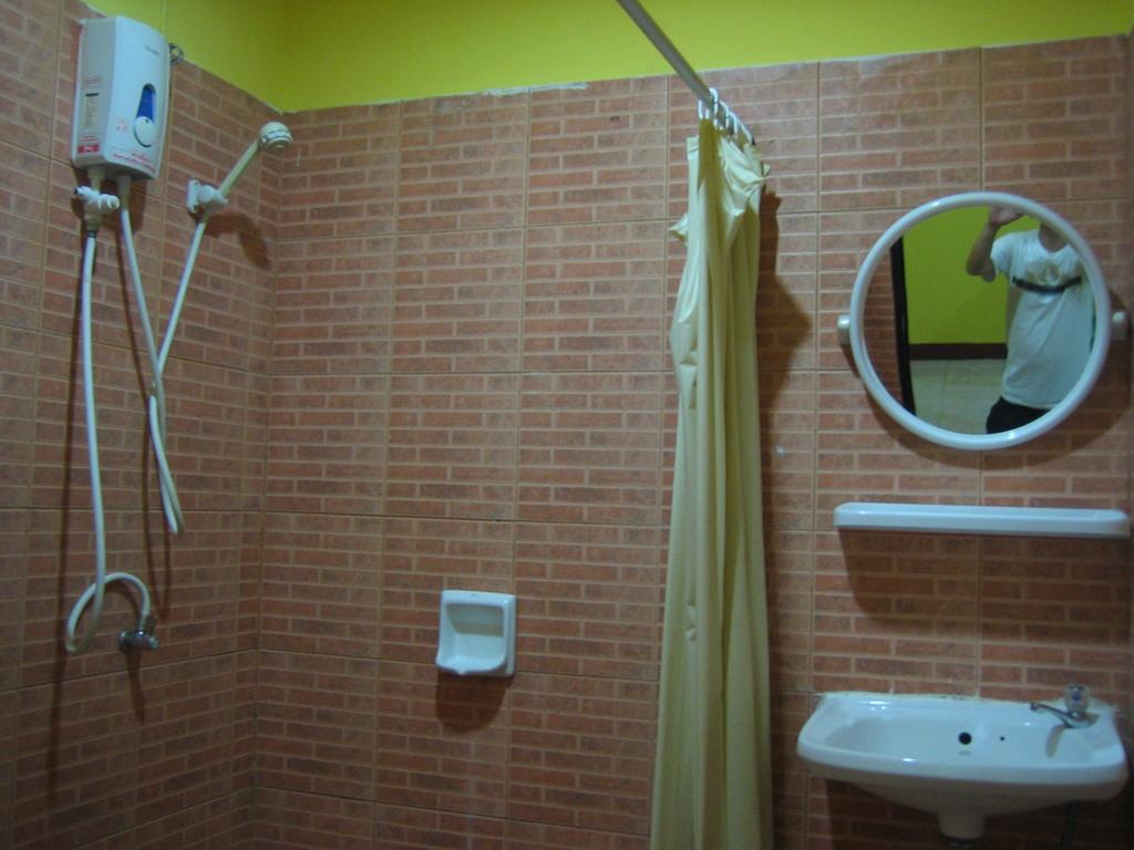 Andaman Place Guesthouse Patong Kamer foto