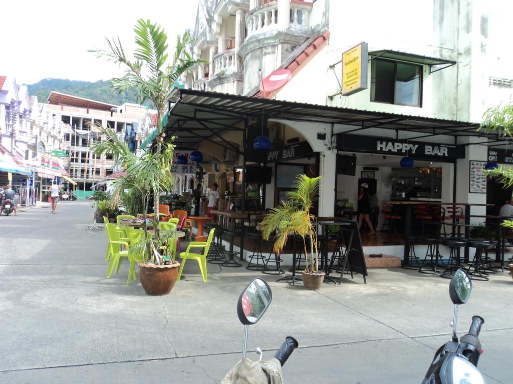 Andaman Place Guesthouse Patong Buitenkant foto